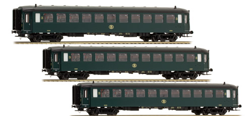 LS Models 42106 - 3pc Passenger Coach Set I2 C + I2 C + I2 C of the SNCB